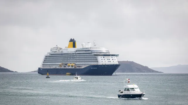 Cruise passengers have the Spirit of Discovery