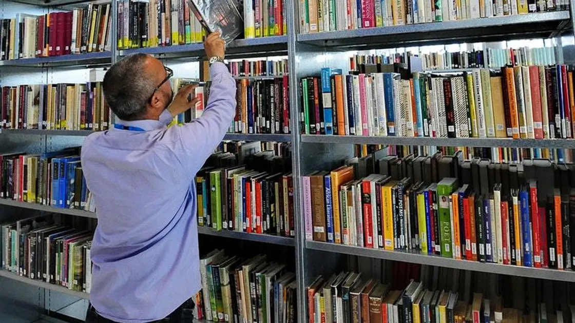 The Guille-Alles Library is extending its opening hours as part of its Late Night Library campaign. (25842192)