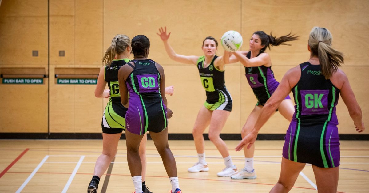 Titans beat leaders in thriller