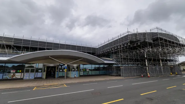 Passenger numbers through airport slightly down in April