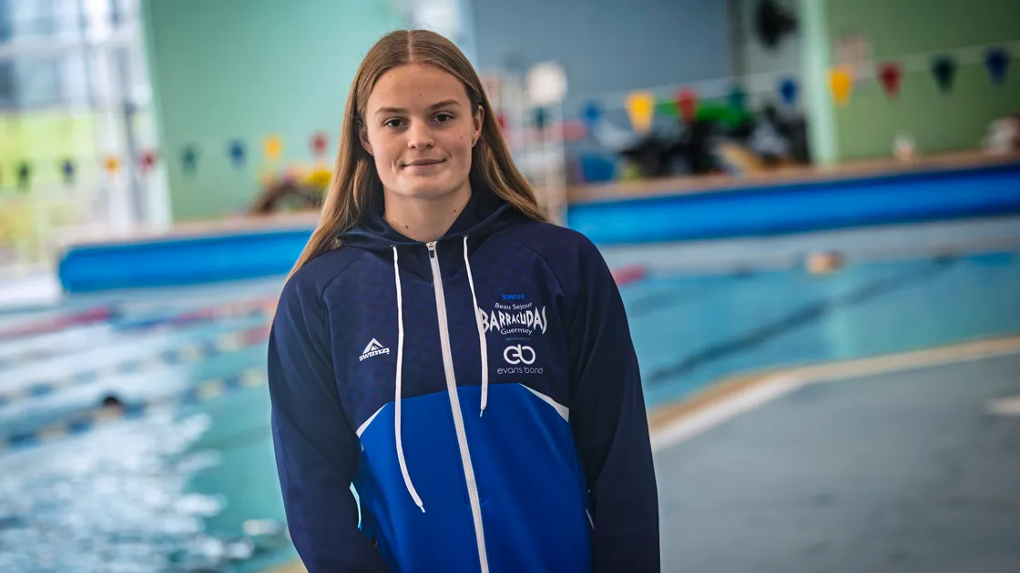 Barracudas swimmer Elodie Riley has her sights set on representing Guernsey at the Commonwealth Games