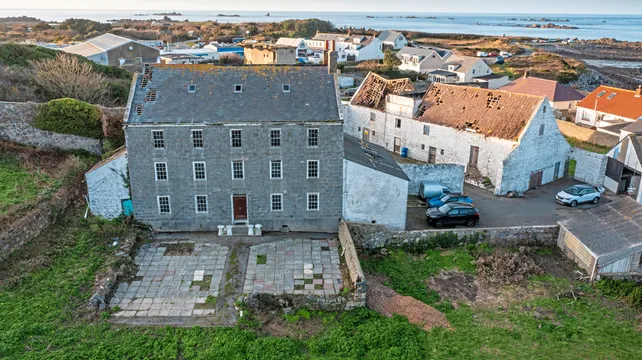 Planners accused of blocking Les Vardes Farm restoration