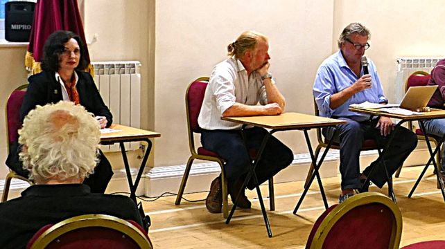 Alderney politicians urged to calm down after war of words