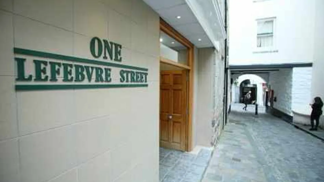 CISX admits wrong, pays regulator £190,000