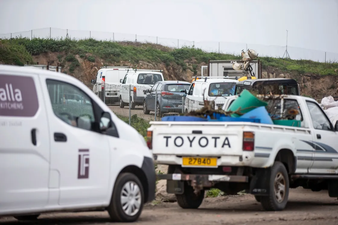 Picture by Sophie Rabey.  27-04-20.  Green Waste sites are back open today to the public today after Coronavirus Lockdown.  They are running at reduced opening hours and subject to health and safety restricions.  Chouet green waste site - backed up traffic from 8am this morning.. (28163318)