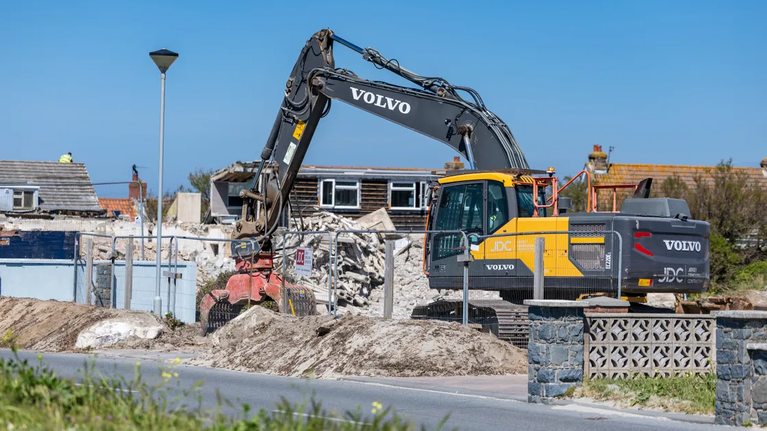 The Guernsey Construction Forum has been amalgamated into the Guernsey Building Trades Employers Association, which has been in existence for more than 100 years.