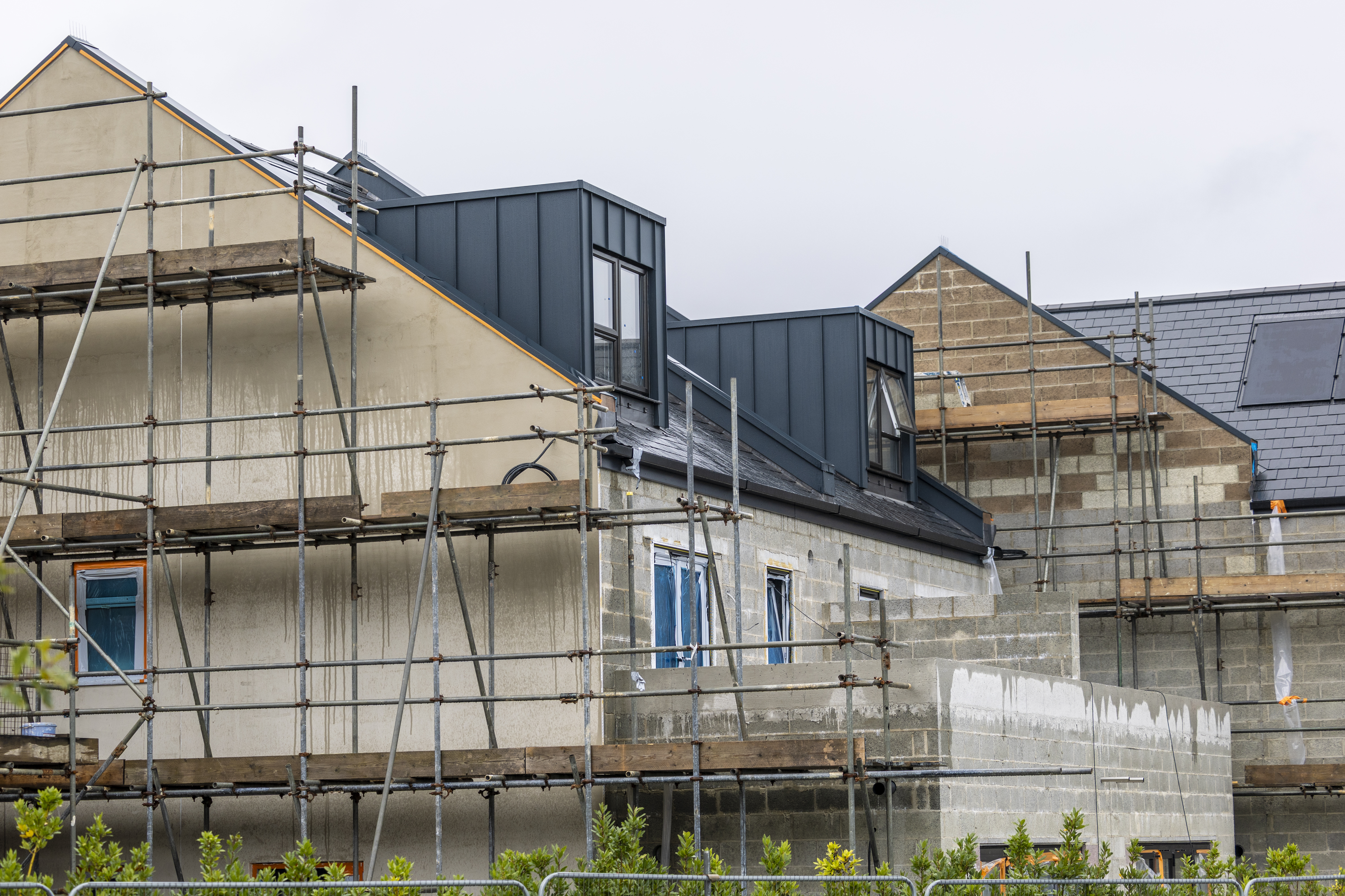 Rate of homebuilding soars to 10-year high