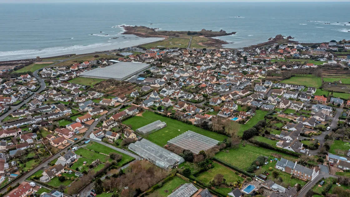 Three of the new sites - Whispers Vinery, Niche Vinery and La Trousserie - would be in a newly-created local centre at Vazon. (Picture by Peter Frankland, 34004030)