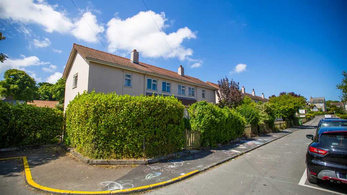 States tenants have welcomed proposed changes to a flooring policy that they said had seen hundreds of thousands of pounds of good carpeting removed and much of it ending up in landfill.
