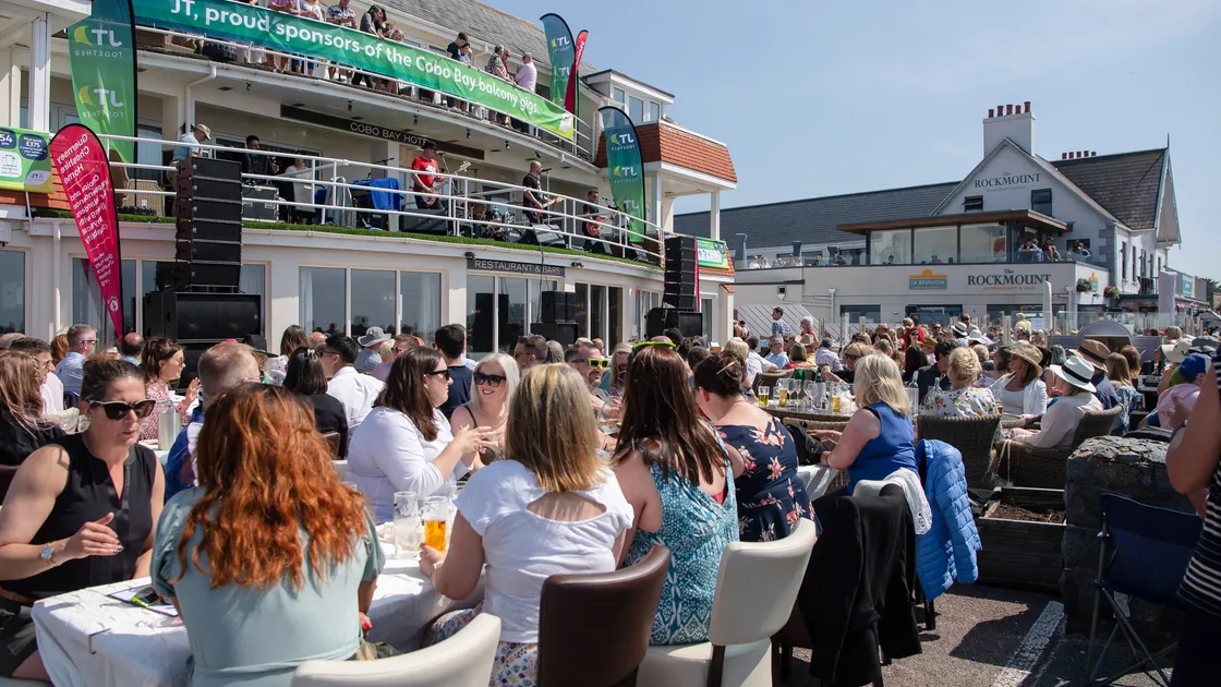 The Rubix playing at May’s Cobo balcony gig. (Picture by Andrew Le Poidevin, 29815050)