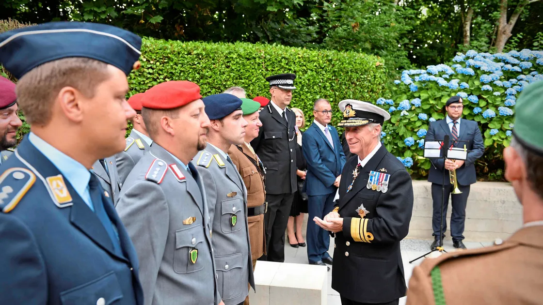 Fort George military cemetery. Ceremoney to mark the end of a visit by uniformed German and British soldiers. credit  Allied Rapid Reaction Corps (22062933)