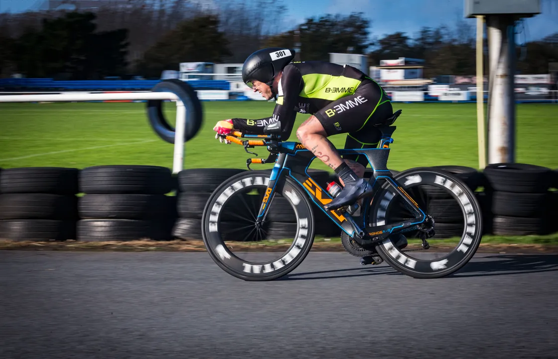 Chris ‘Hoppo’ Hopkinson is a multiple World Ultra Cycling Association champion.