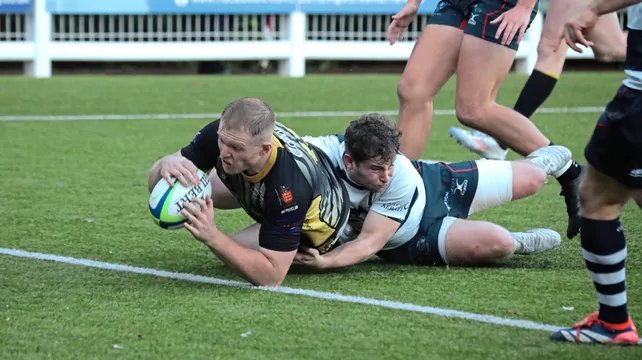 Last-gasp penalty denies Raiders sixth win in a row