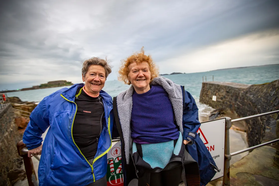 Sisters Janet Brookfield, left, and Shirley Wilson. (31607864)