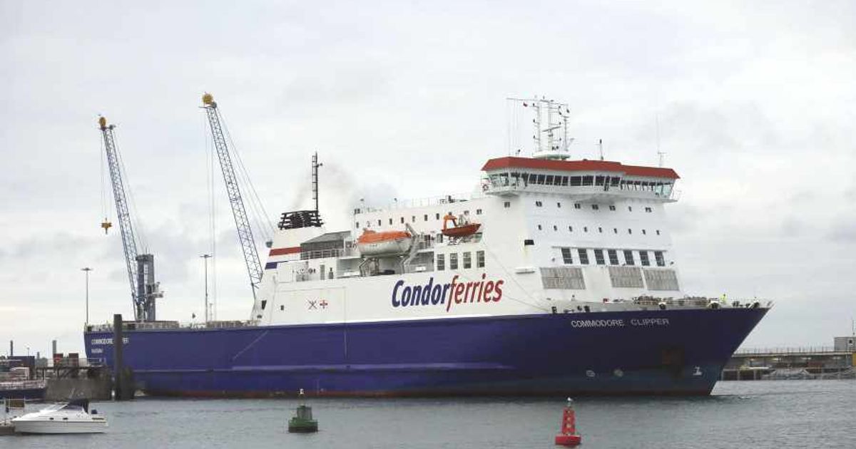 Commodore Clipper believed to have hit Little Russel seabed