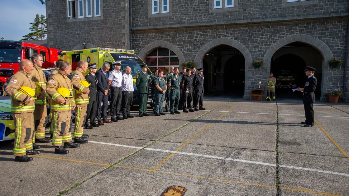 Chief fire officer Jon Le Page offered his congratulations to those in all the emergency services for their hard work and for supporting islanders in their time of need. (32514809)