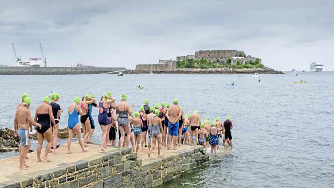 Castle swim returns to traditional start