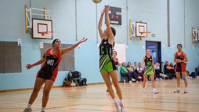 Young Panthers get off to a flier as they beat Laurel Park twice