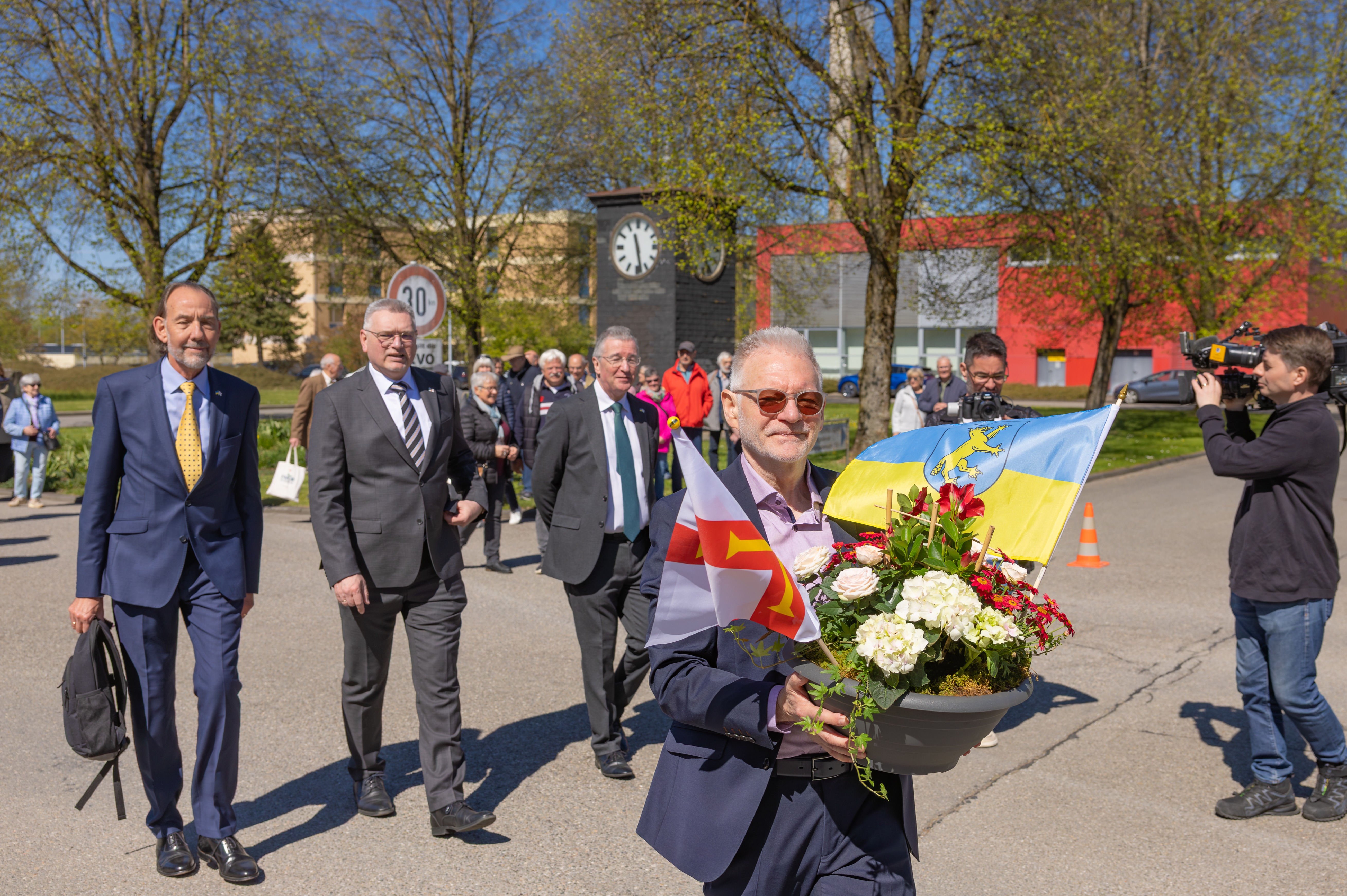 Island formalises agreement with Biberach at ceremony