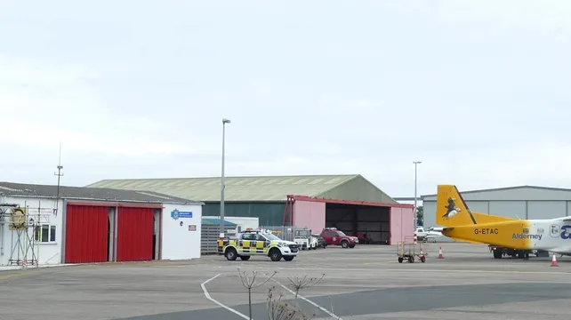 Alderney seeks air fuel provider as Guernsey denies responsibility