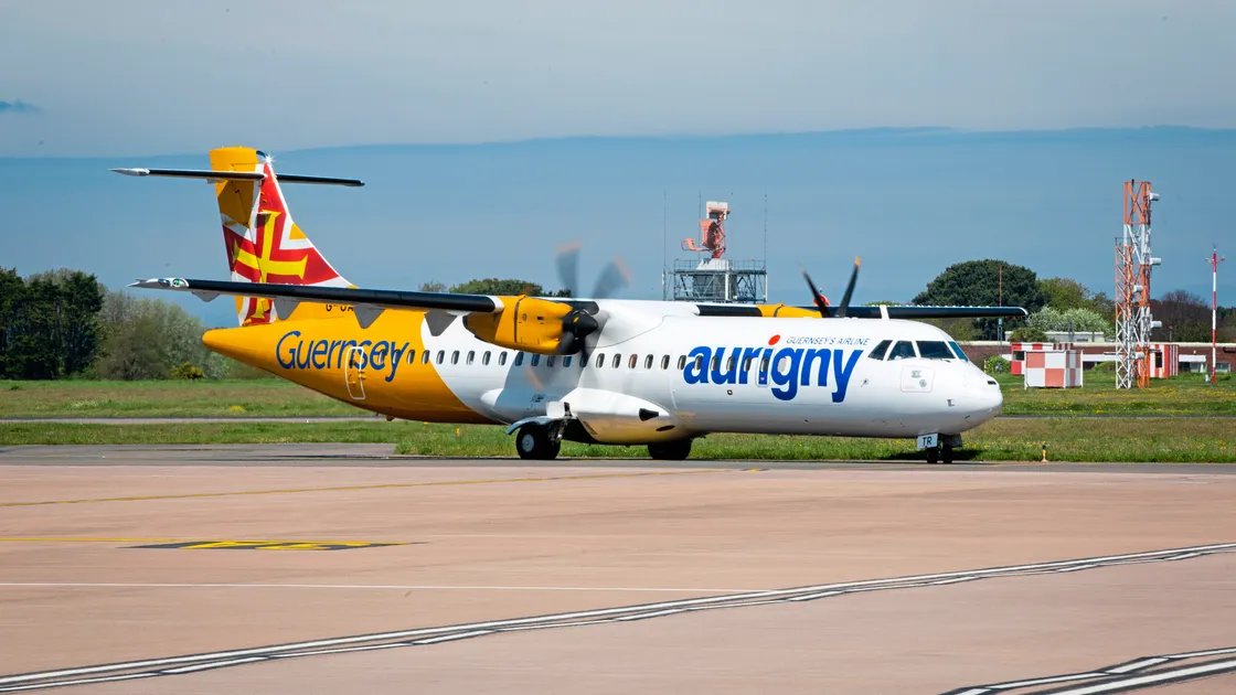 Aurigny stepped in to serve the inter-island route once again following the collapse of Blue Islands
