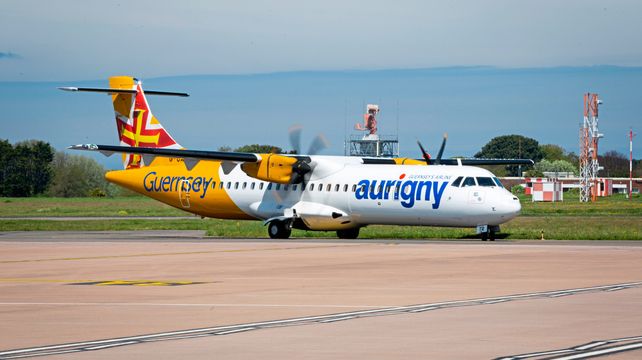 Aurigny granted licence to continue on Guernsey-Jersey route