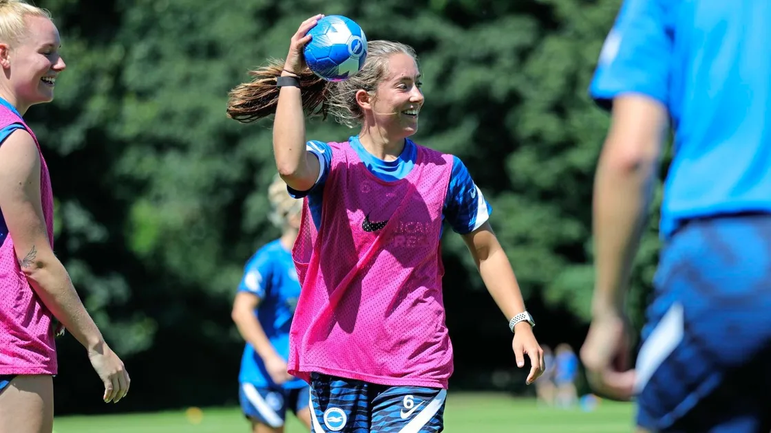 Maya Le Tissier taking part in pre-season training at Brighton & Hove Albion. (Picture by Paul Hazlewood / BHAFC, 29809636)