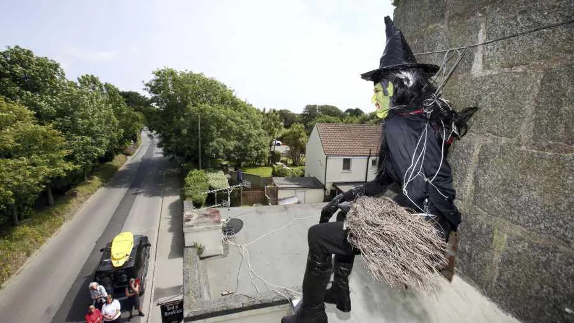 Video - Witch switch at the Longfrie Inn