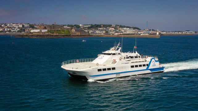 Islands Unlimited carries out Alderney berthing trials