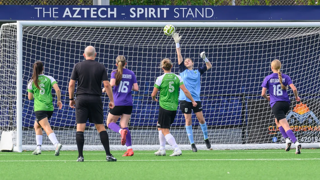 Young goalkeeper Alana Hockey impressed on her home debut