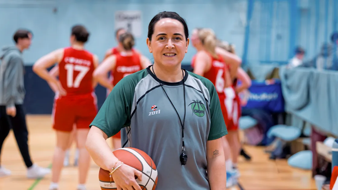 Former Guernsey player Vikki Hammond now has her sights set on becoming a Level Three referee