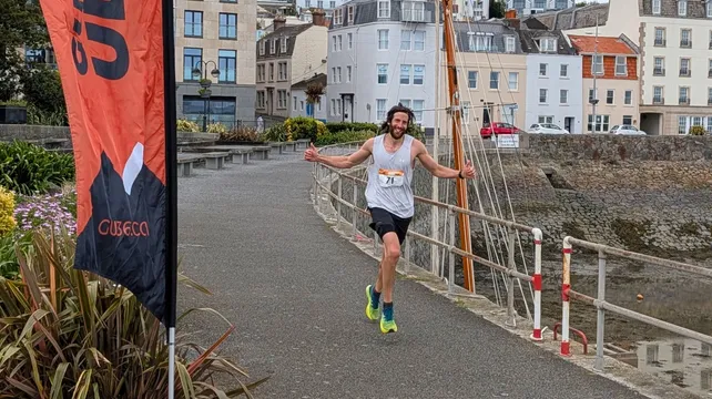 Forbes conquers GU36 as Fletcher wins women’s race