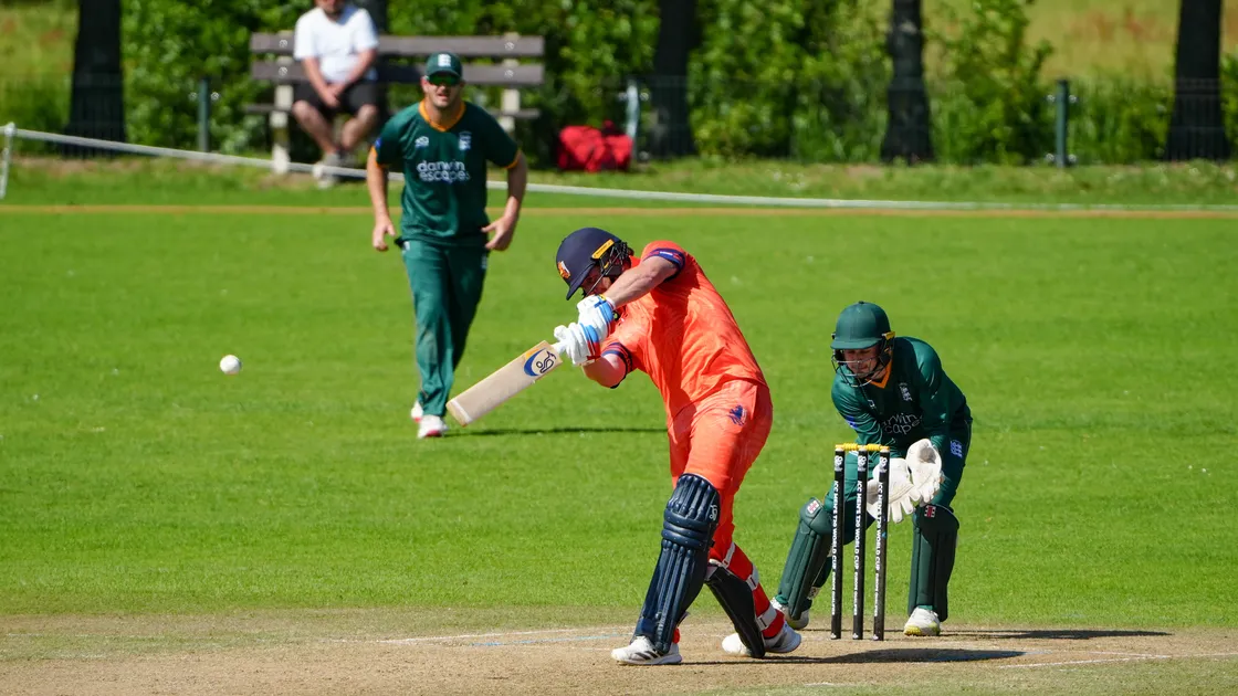 The Greens were set a target of 173, which would have been a record run chase at the ground.