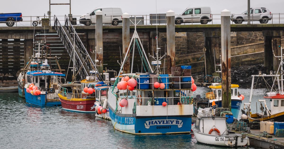 Deputy Van Katwyk holds meeting for fishing industry