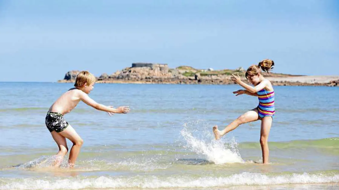 Sea temperatures close to record-breaking 18.3C