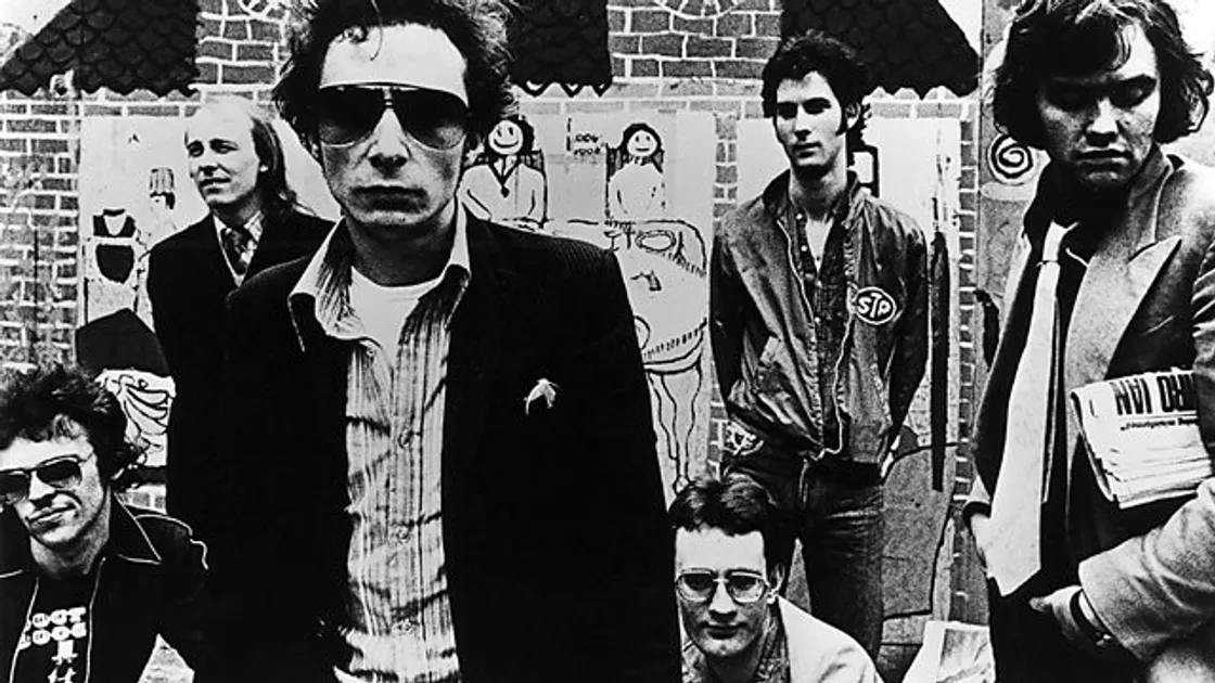 Graham Parker and his band, The Rumour