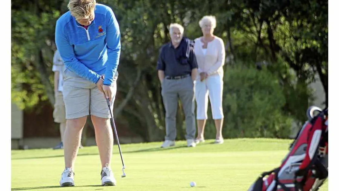 VIDEO - CI golf legends to clash as Eggo and Gray meet in quarters