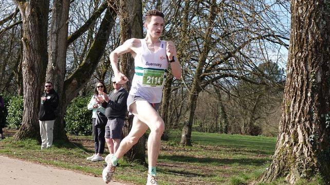 Rees victorious at Eastleigh 10km with big PB
