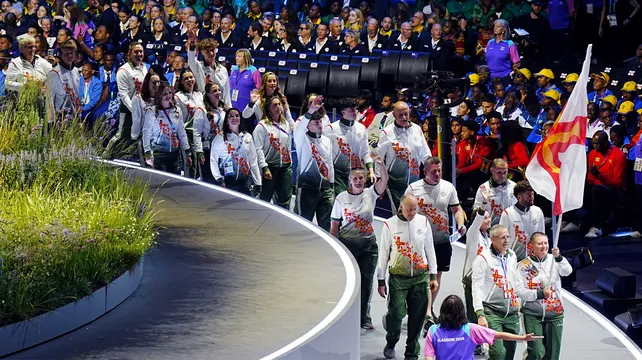 Merrien makes winning start before leading out her island