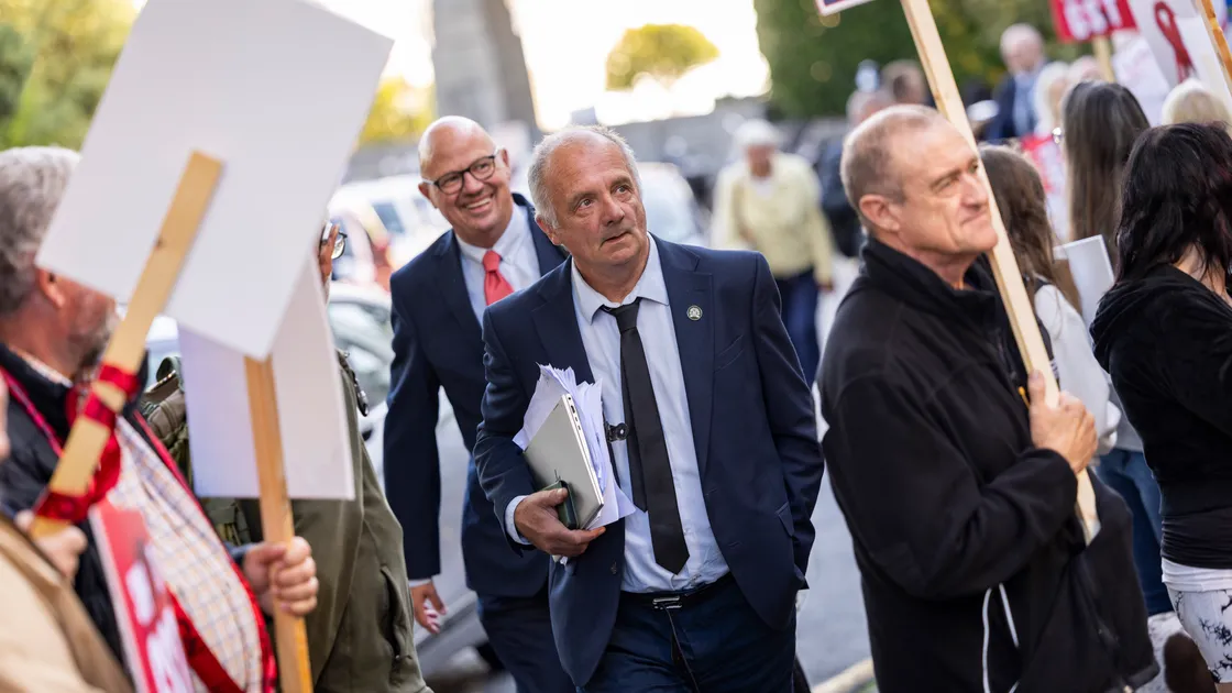 Deputy Neil Inder, the Development & Planning Authority president, said he had received a number of physical threats which were related to odious comments on social media.