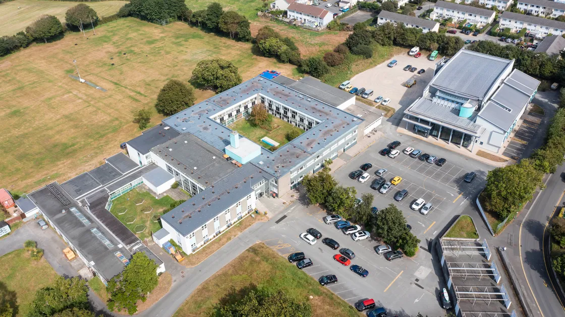 Les Ozouets Campus, the former St Peter Port School. (Picture By Peter Frankland, 31056671)