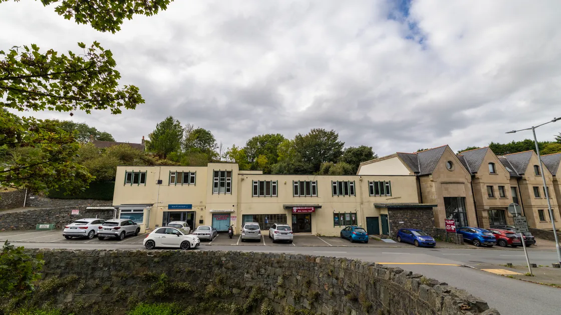 There were minimal representations on the development application