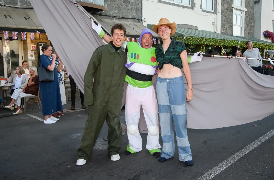 Dave Corbet had his two children, Max and Daisy, with him as wingmen. 