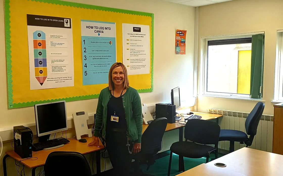 Education officer Rachel Kaufman