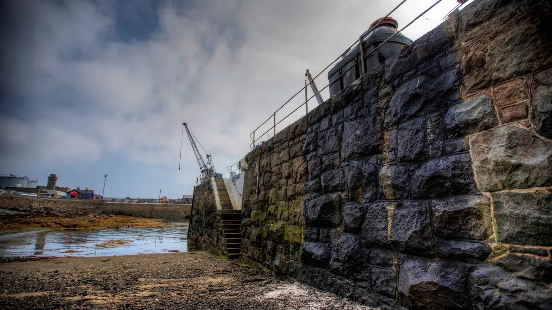 (Picture by Peter Frankland, 22435040)