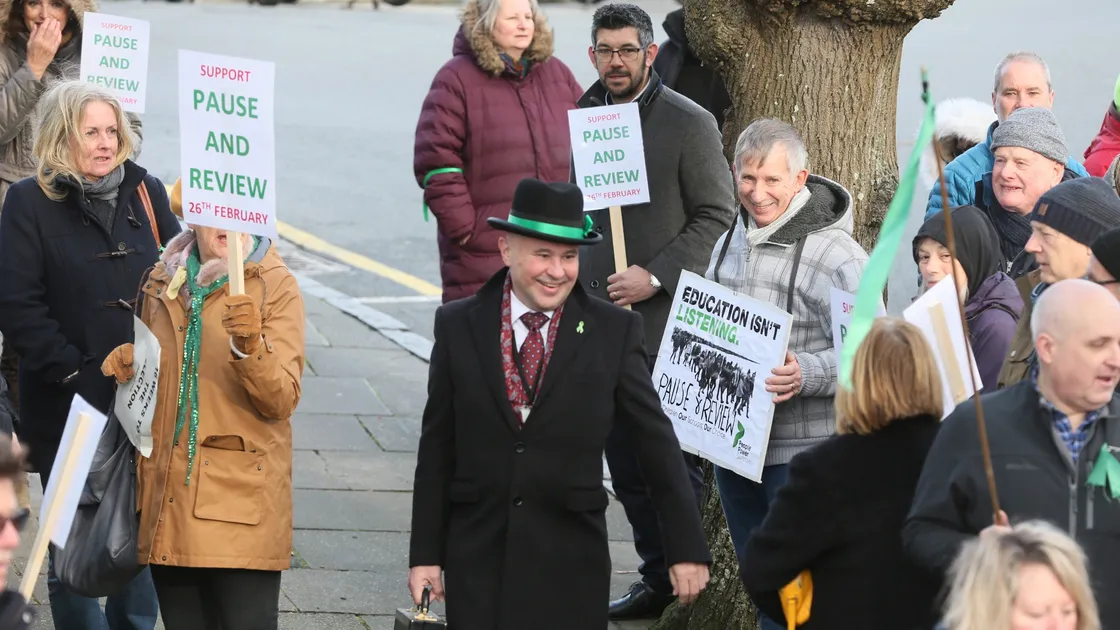 Pic by Adrian Miller 26-02-20.Royal Courts States.Protesters outside for Pause & Review.Carl Meerveld. (27288454)