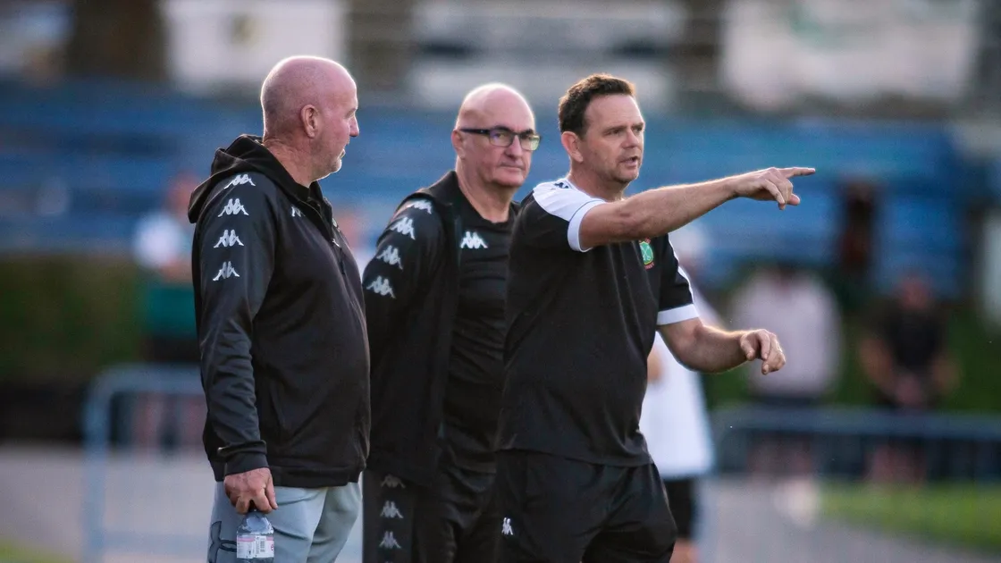 A change of roles: Jon Collenette, centre, has taken over as Sylvans head coach from Mike Garnett, right. (Picture By Peter Frankland, 32430670)