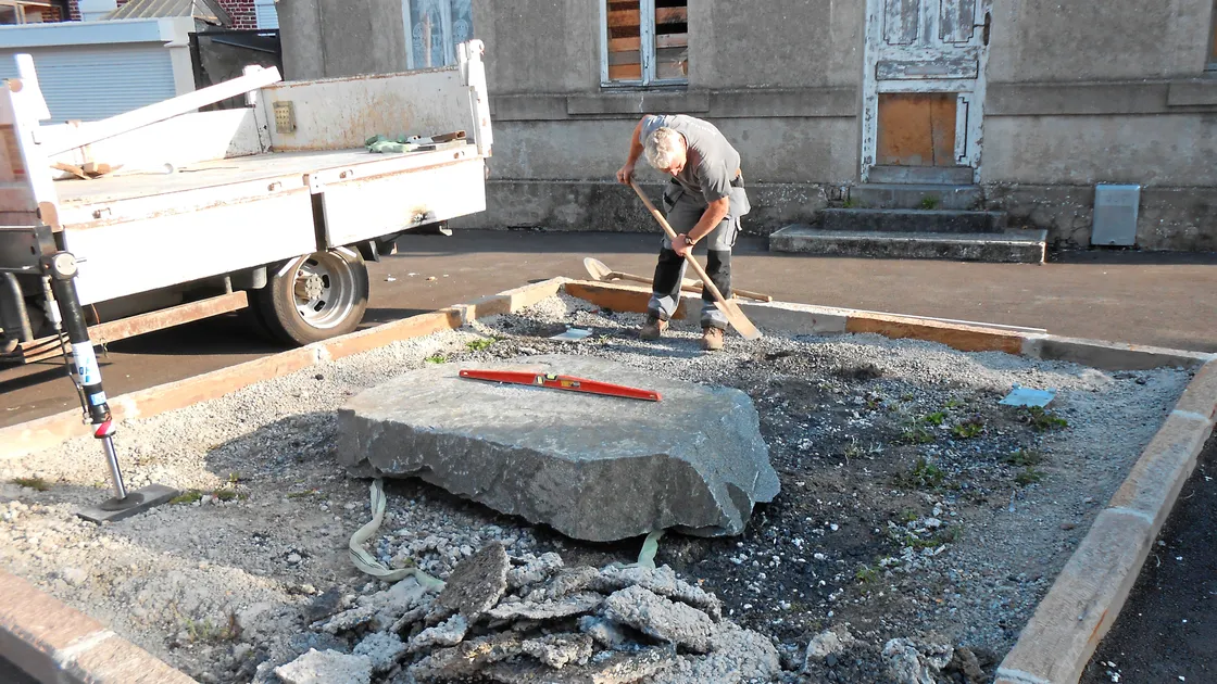Work has started on the Royal Guernsey Light Infantry memorial in Masnieres, France, which will be dedicated on Thursday 30 November.