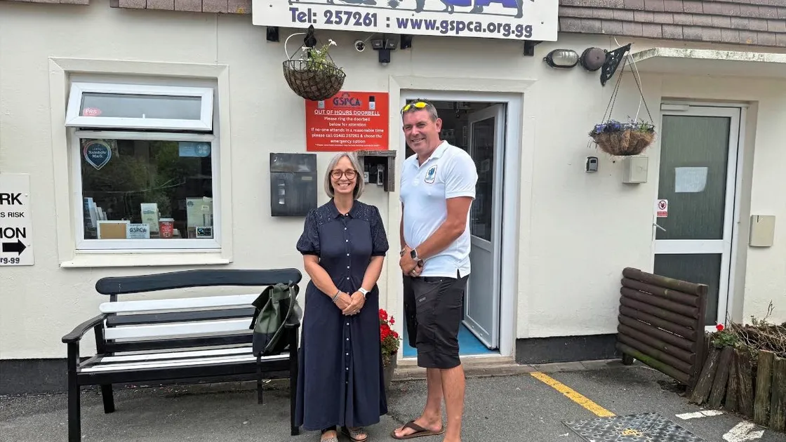 Pam Aubert, newly appointed CEO of the JSPCA visited the GSPCA and was given a tour by CEO Steve Bryne.