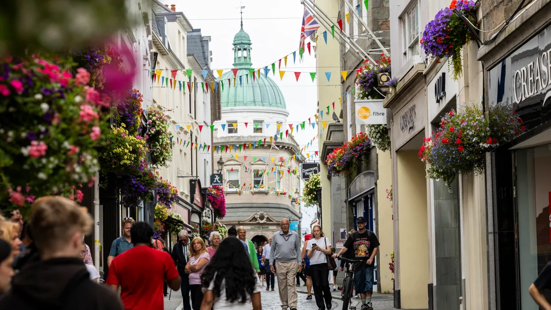 The role involves building relationships with local retailers, event planning, general administration and conducting shop counts in Town and on the Bridge